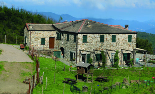 Casa Vagine - antica stazione di cambio dei cavalli e sosta a Bardellone ora agriturismo sul percorso della via dei Monti o de Pontremolo